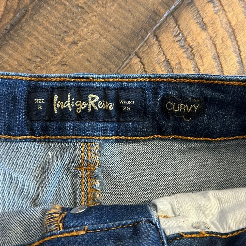 🆕 Indigo Rein Jean shorts NWT Size 3/25